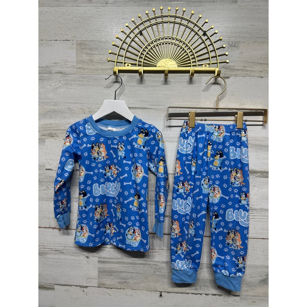 Bluey Pajama Set Boys 2T Blue Character Print Long Sleeve EUC